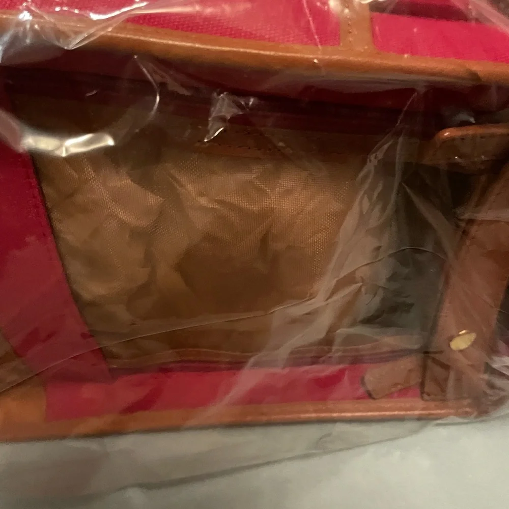 NWT Red Envelope Lexington Pet Carrier